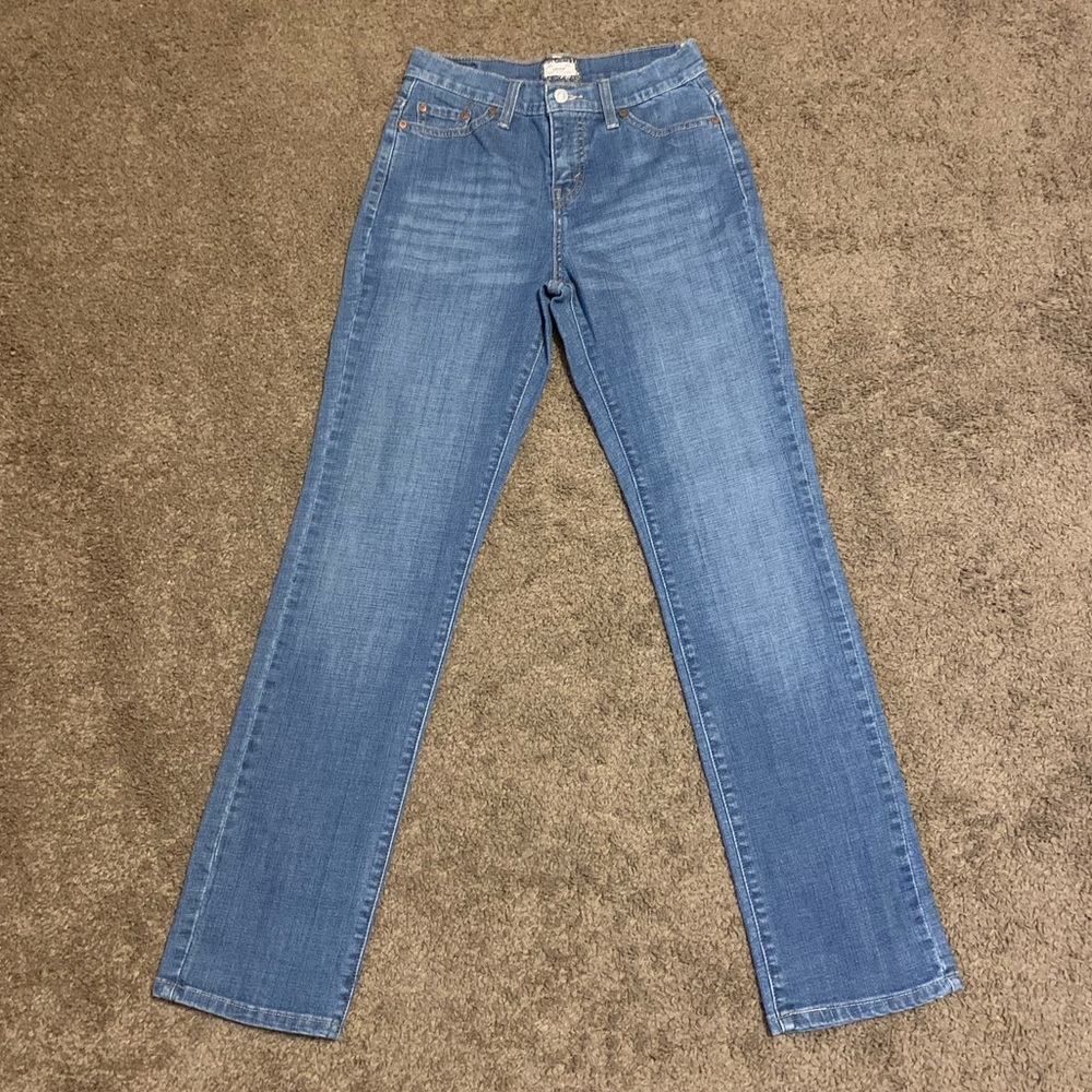 Levi’s perfectly slimming straight 512 jeans